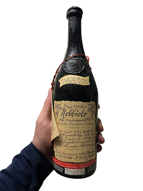 Vino Vecchio Nebbiolo 1964 (Bad label)