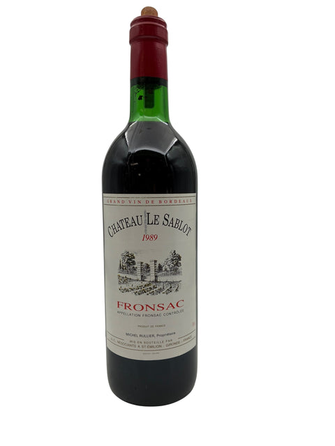 Flaske af rødvin Château Le Sablot 1989 fra Fronsac