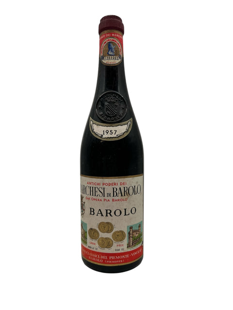 Flaske af Barolo Marchesi di Barolo 1957