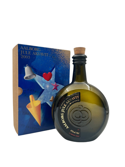 Aalborg Jule Akvavit flaske fra 2003 med dekorativ æske