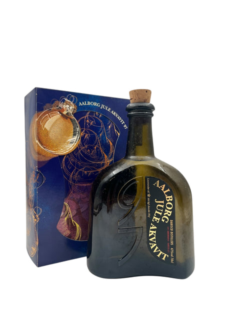 Flaske af Aalborg Juleakvavit fra 1997 med original emballage