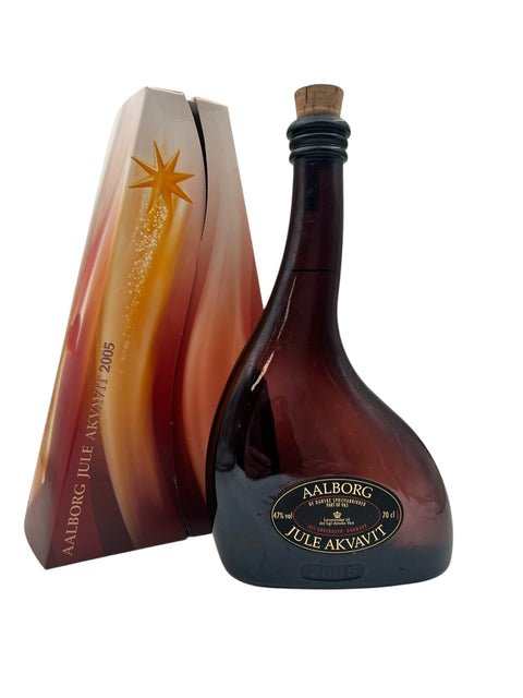Aalborg Jule Akvavit 2005 flaske med æske