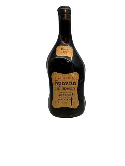 Flaske af Spanna Castello di Lozzolo 1961 fra Piemonte