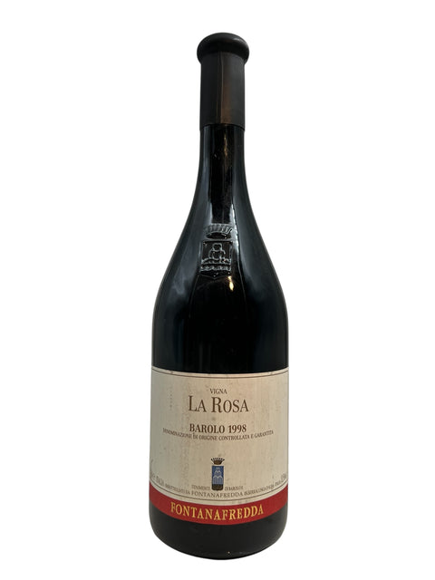 Flaske af Barolo Fontanafredda 1998 vingården