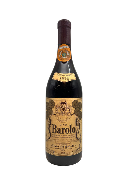 Flaska Barolo Terre del Barolo rött vin från 1976