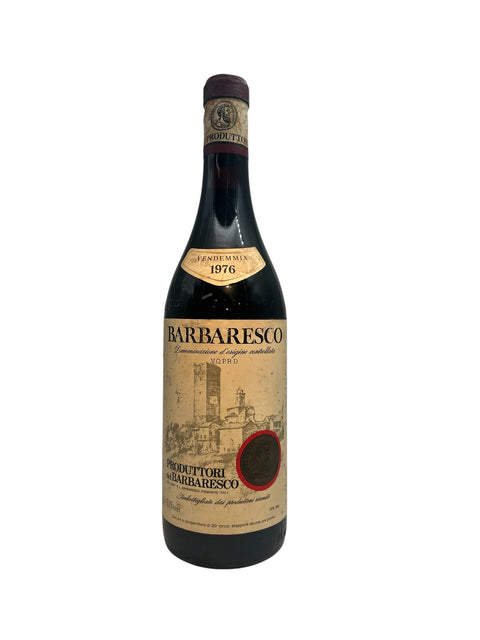 Barbaresco vinflaska från Produttori del Barbaresco årgång 1976