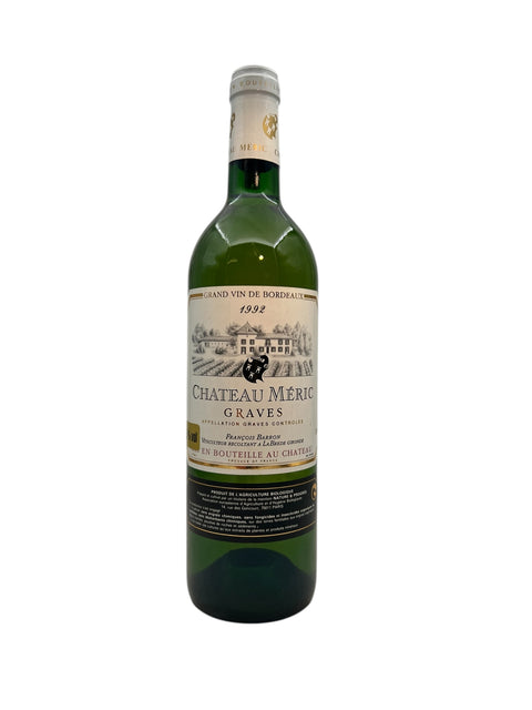 Flaska Chateau Meric Graves 1992 vitt vin från Bordeaux