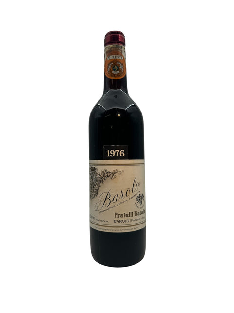 Flaske af Barolo Fratelli Barale 1976 rødvin
