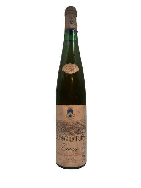 Flaske af Tocai Tenuta di Angoris 1955 hvidvin