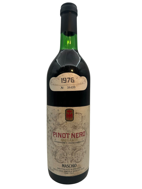 Flaske af Pinot Nero Maschio årgang 1976 fra Breganze