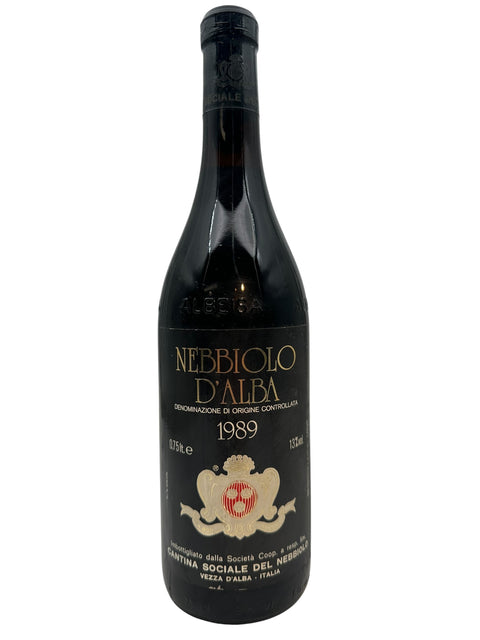 Bottle of Nebbiolo D'Alba 1989 red wine