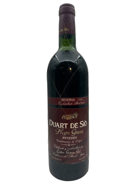 Bottle of Negre Grana Duart de Sió 1988 red wine with label